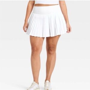 All In Motion High-Rise Woven Pleated Tennis Skort